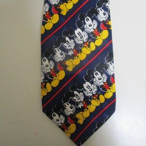 Disney Mickey Mouse Mens Multicolor Classic Poses Emotions Silk Tie NWT